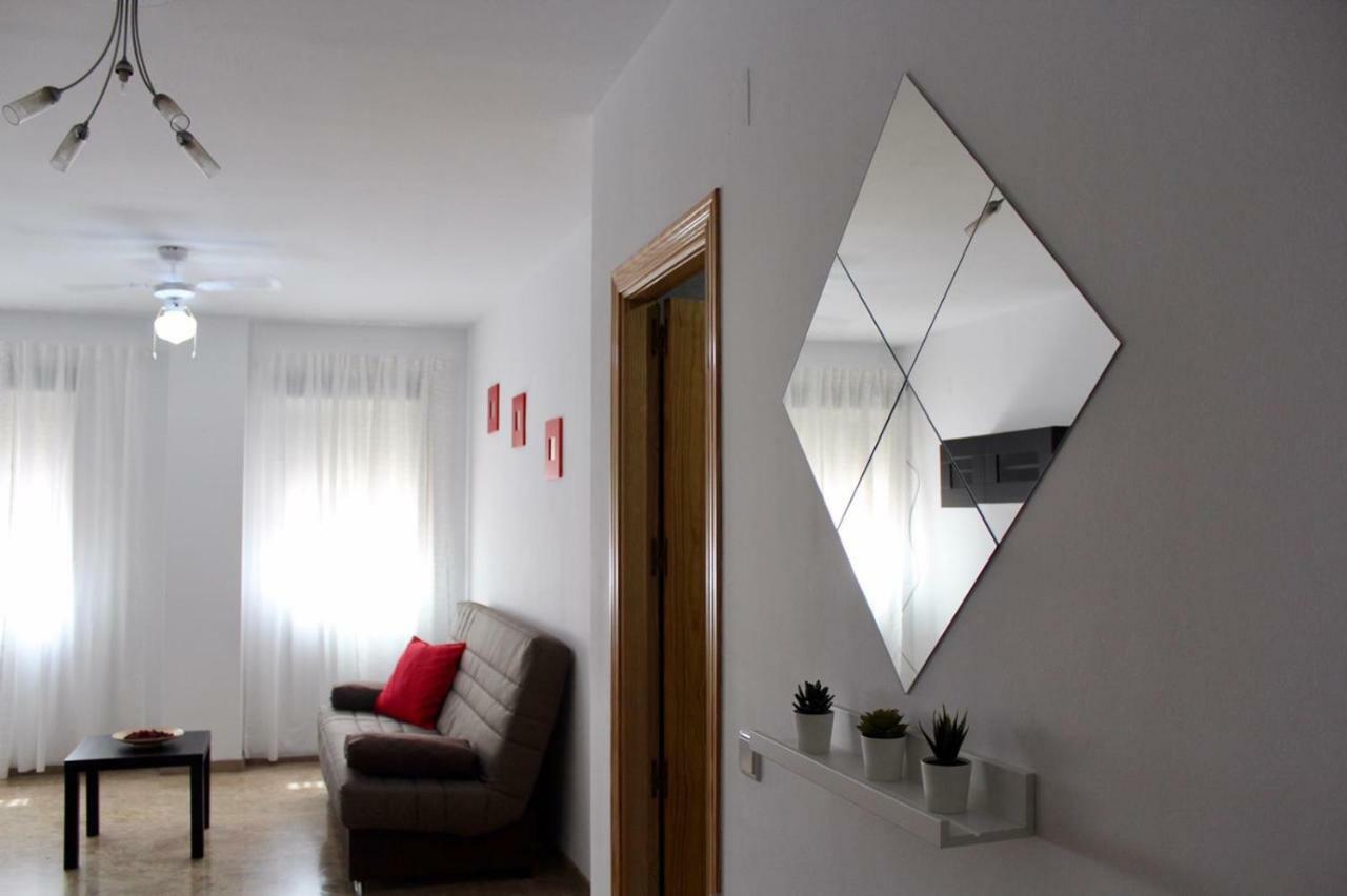 Amazing And Clean Studio Very Close To City Center Malaga Exterior photo